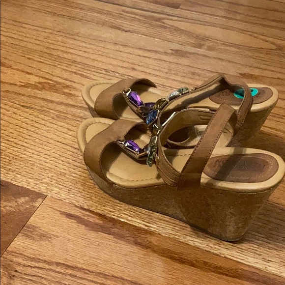 Worn once - Picture 2 of 2